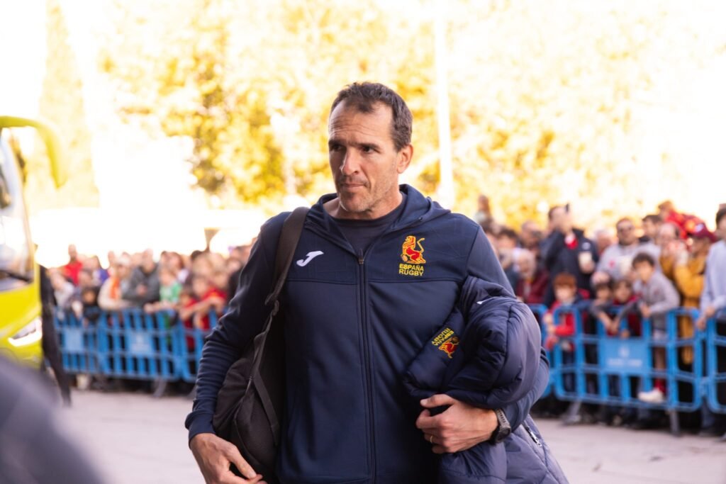 Spanish Head Coach Pablo Bourza